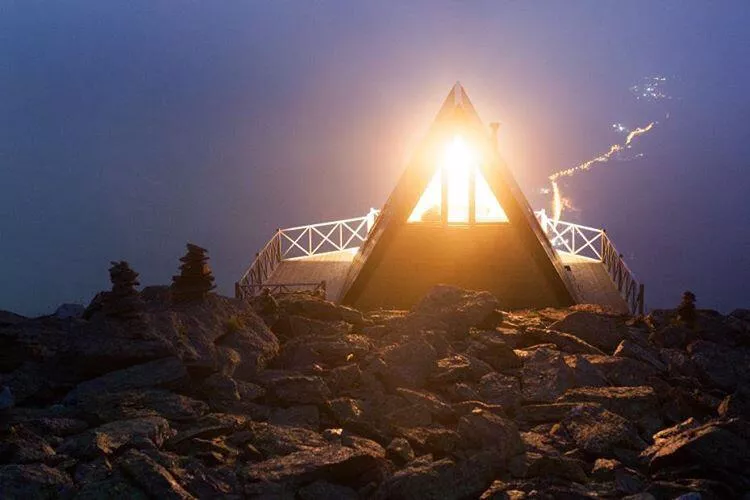 . Дом под ключ "Шале MoonHouse" дом под-ключ в Терсколе. Эльбрус . Дом под ключ "Шале MoonHouse" дом под-ключ в Терсколе. Эльбрус