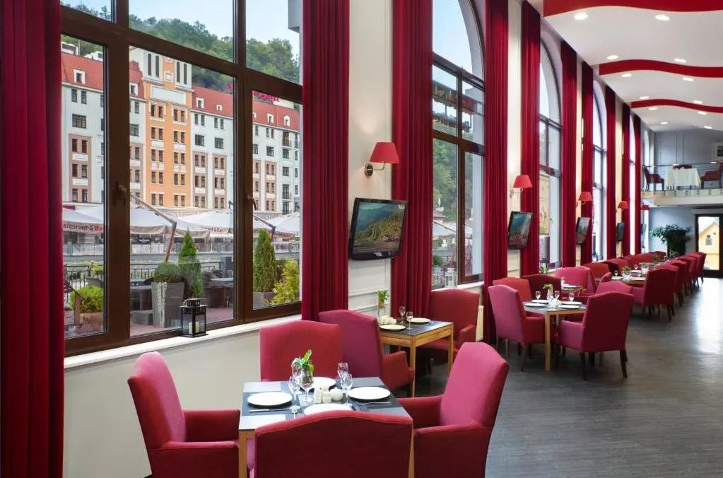 . Отель Tulip Inn Роза Хутор. Красная Поляна