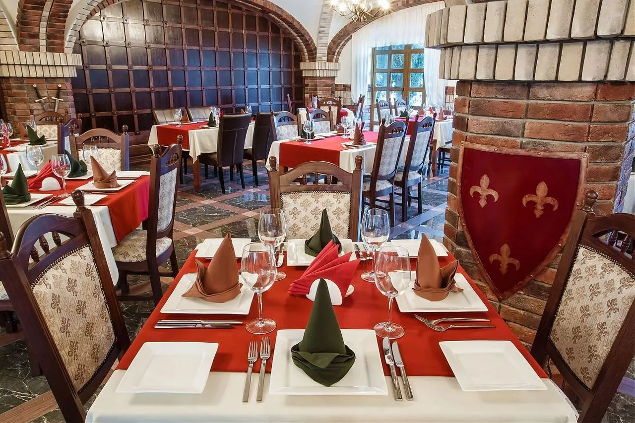 . Гостиница Дарсан. Ялта