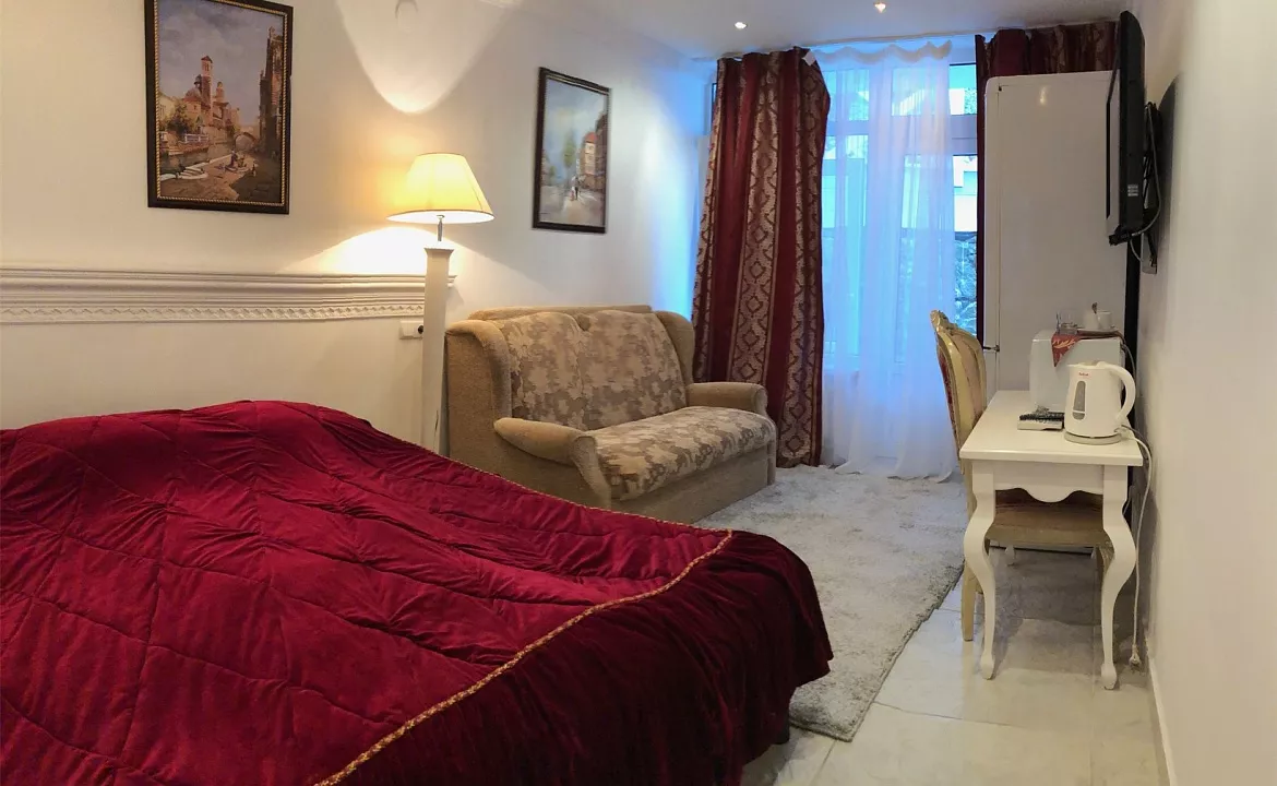 Стандарт. Апартаменты Роял Никита. Никита