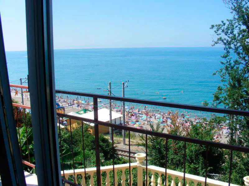 . Гостиница "Александрия" . Лазаревское