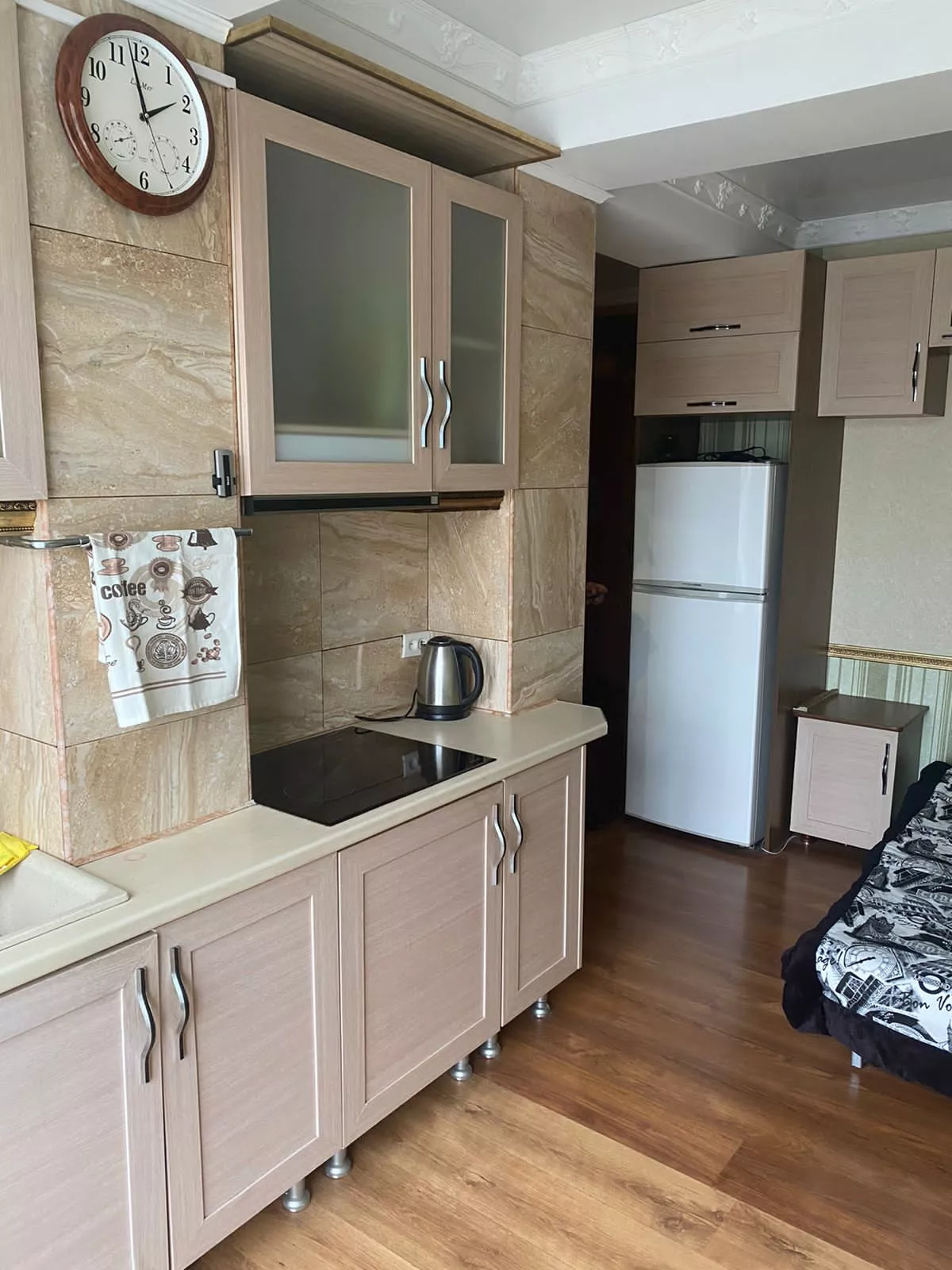 . Квартира в многоквартирном доме на Цветочной 44/2. Адлер