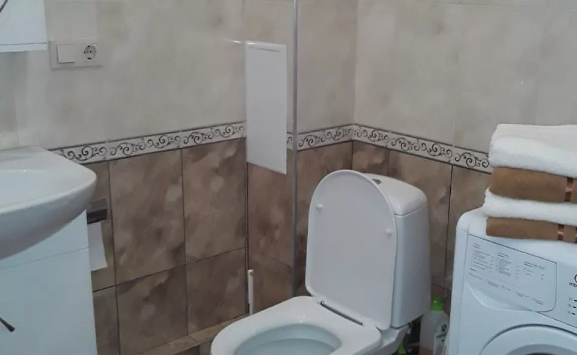 Квартира. Квартира в многоквартирном доме КВАРТИРА В ЦЕНТРЕ ГОРОДА. Геленджик