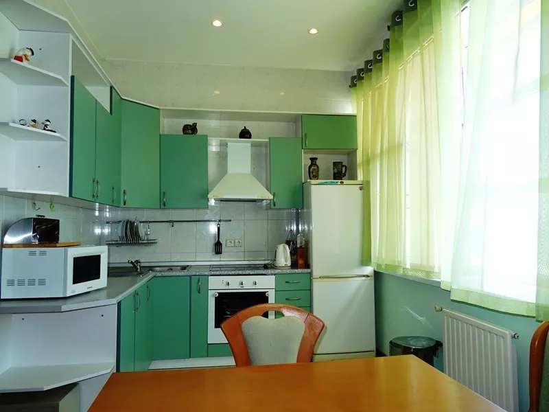 Апартаменты студио с видом на море с кухней. Апартаменты Роял Никита. Никита