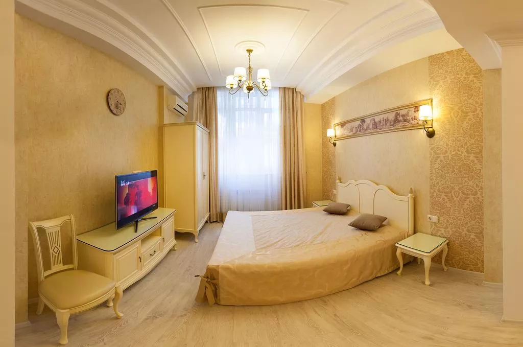 . Гостевой дом Да Винчи. Ялта