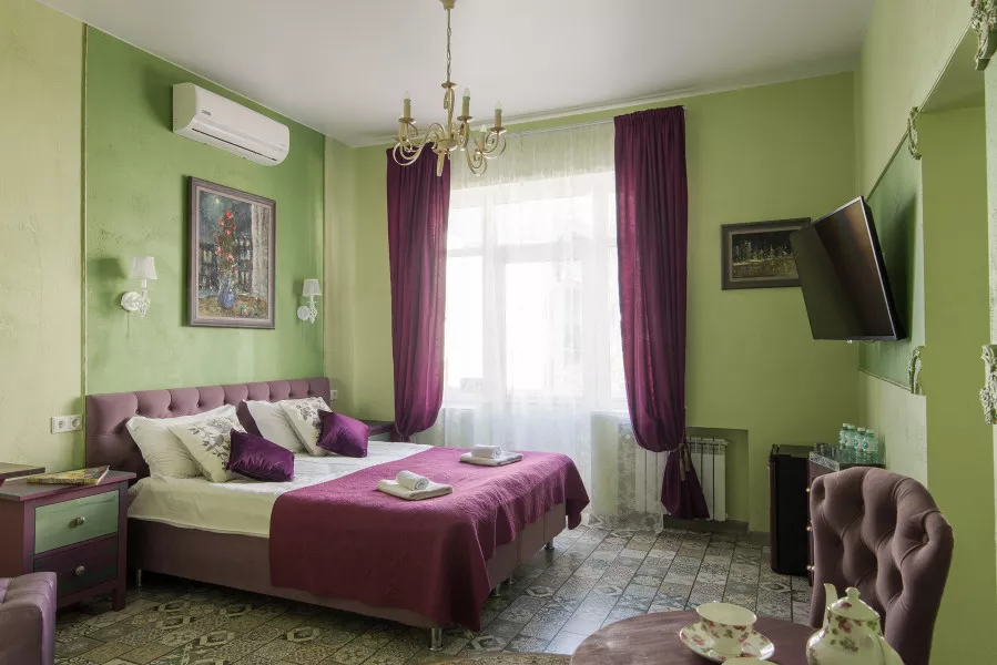 Делюкс с балконом. Гостевой дом «Серый гусь». Сочи