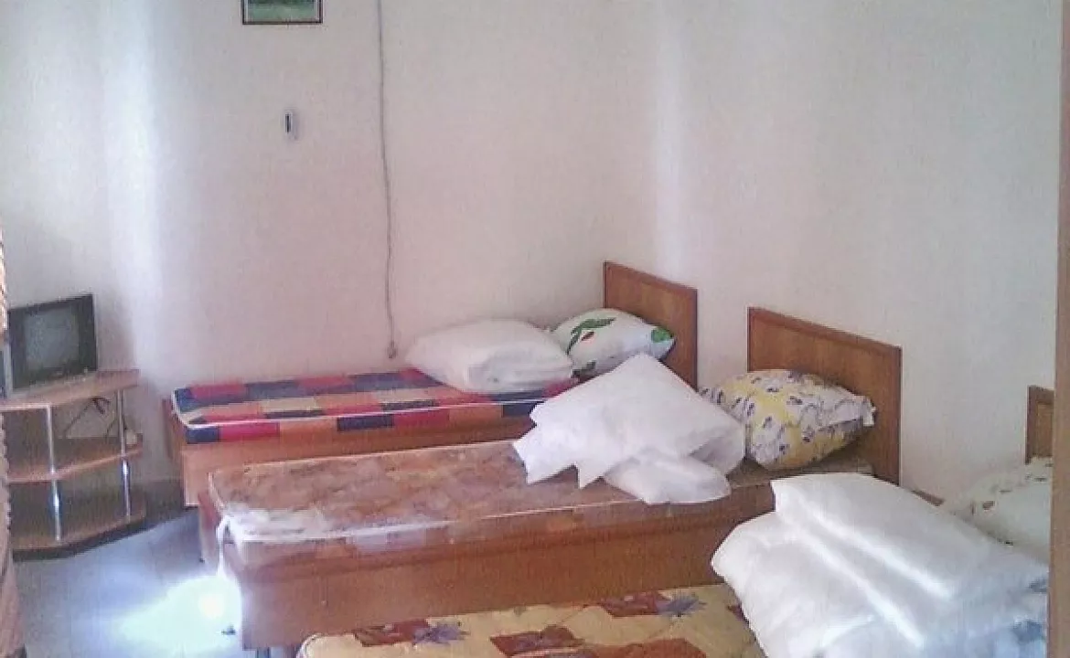 3-х местный номер. Гостевой дом "Отис". Совет-Квадже