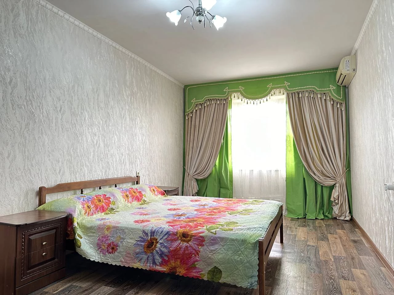 . 2-х комнатная квартира. Лазаревское