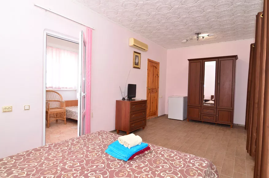 2-4-местный 2-комнатный 