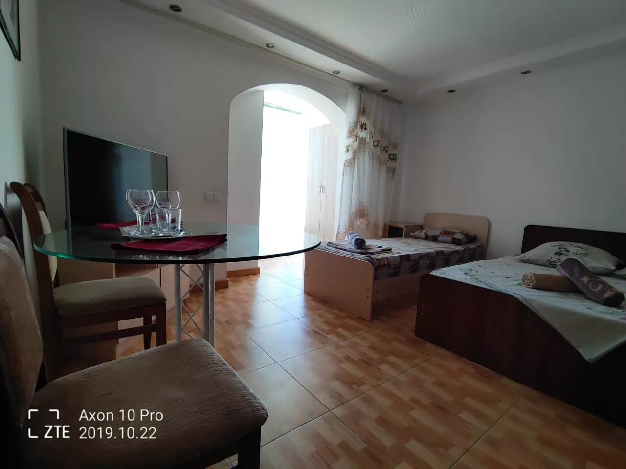 . Эллинг Кипарис . Лоо