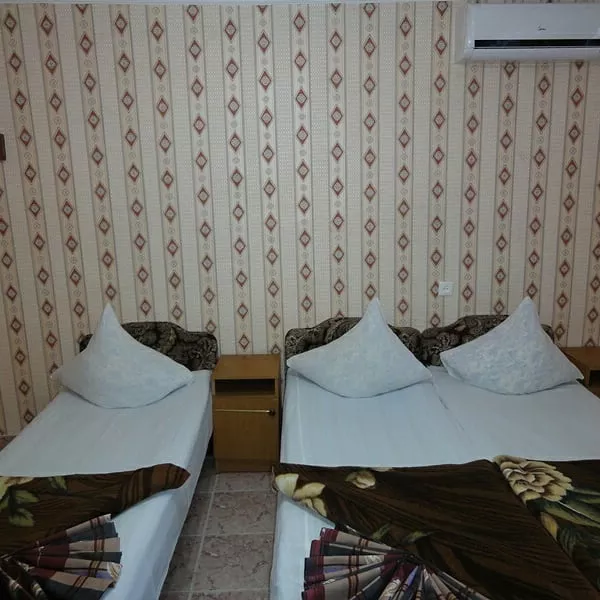 4-х местный с удобствами в номере. Гостевой дом Светлана на Алычевом. Лоо 4-х местный с удобствами в номере. Гостевой дом Светлана на Алычевом. Лоо