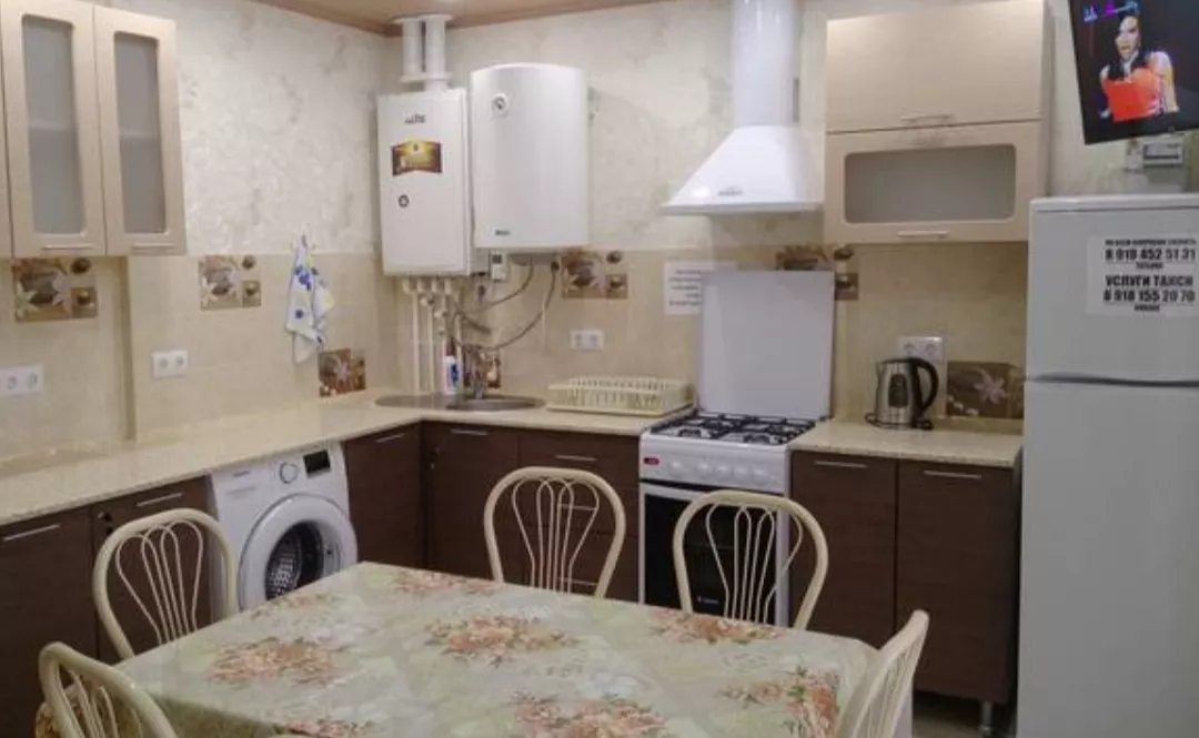 . Квартира в многоквартирном доме 2х комнатная квартира на Абрикосовой. Кабардинка