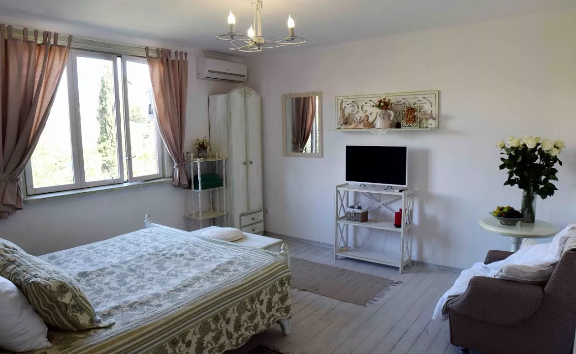 3-х местный номер – «Прованс». Гостевой дом "Триера". Судак