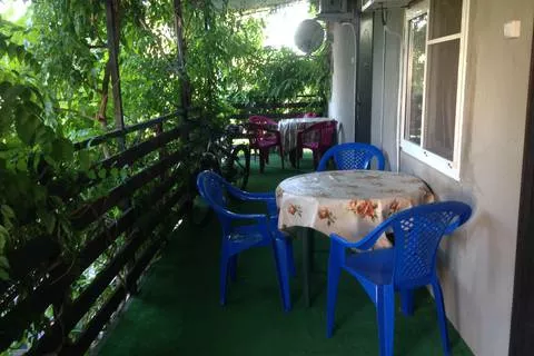 3-х местный номер с удобствами. Гостевой дом "У Константина". Джубга 3-х местный номер с удобствами. Гостевой дом "У Константина". Джубга