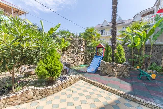 . Гостевой дом "ЛиДиАнна". Вардане