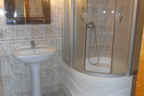 Трехкомнатный номер. Эллинг «Юрий». Алупка