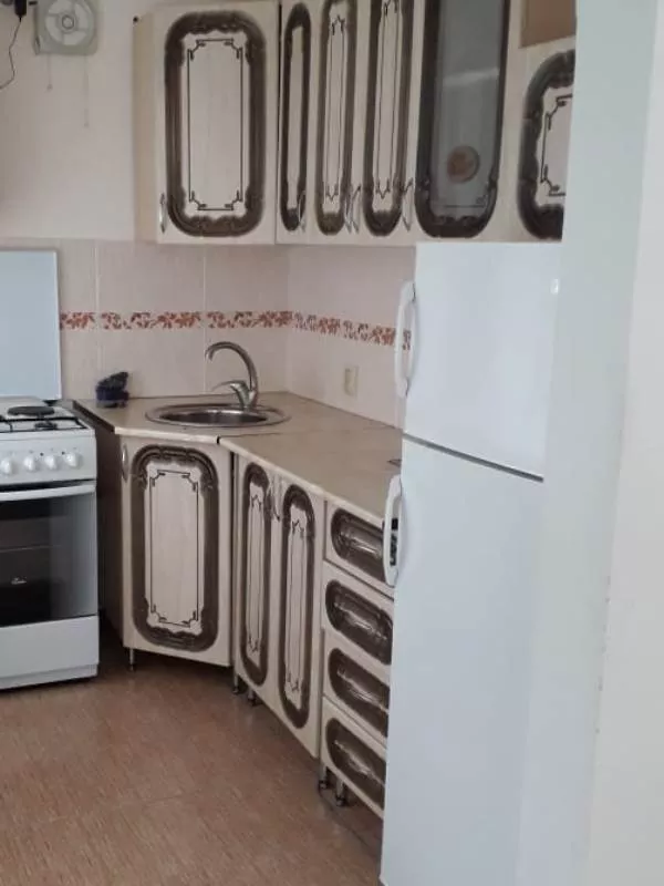 . Квартира в многоквартирном доме однокомнатная Агрба 58. Гудаута