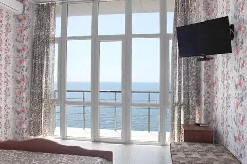 . Эллинг ЮБК «Чайка». Алупка