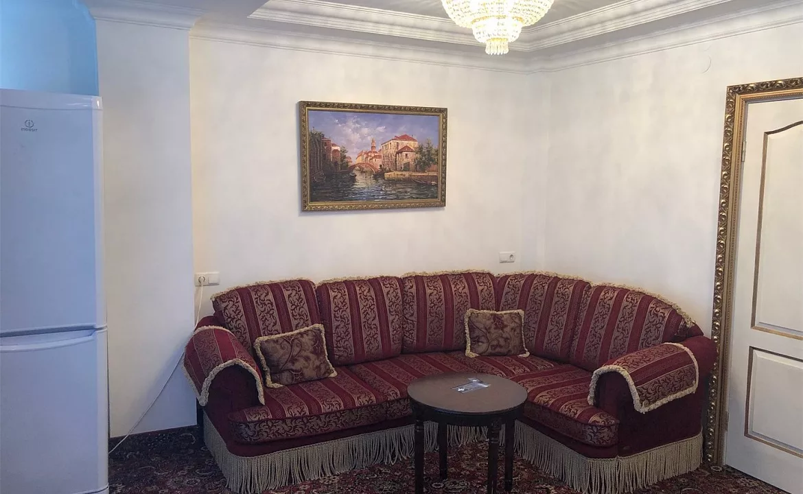 Люкс. Апартаменты Роял Никита. Никита