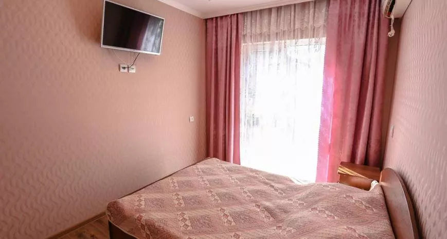 . Частный гостевой дом У Николаевны. Геленджик