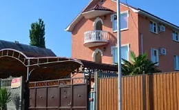 Гостевой дом "Вишневка" Гостевой дом "Вишневка"