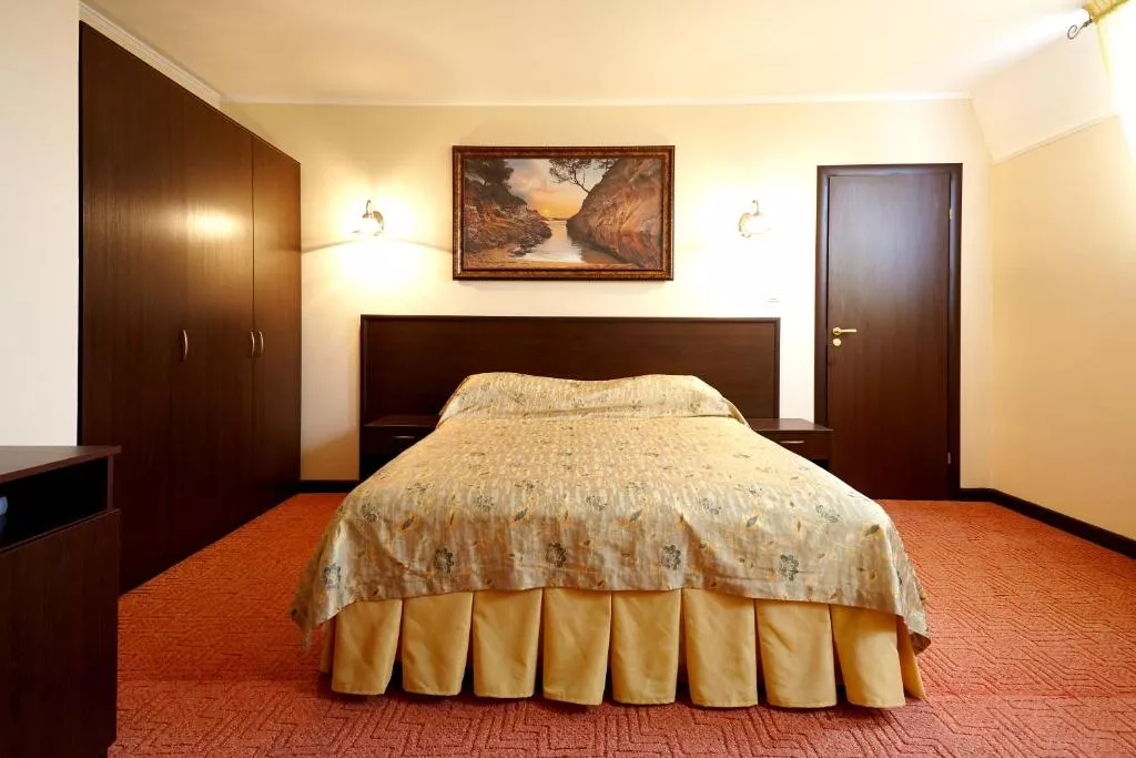 Комфортный. Развлекательный комплекс "Немецкая лобода". Темрюк