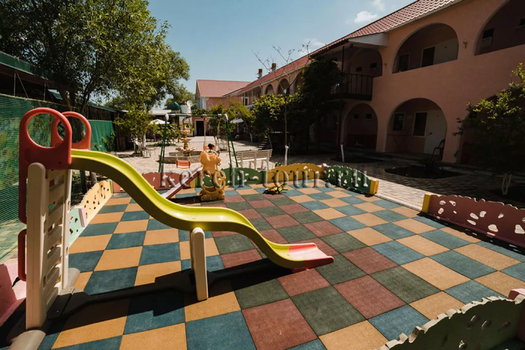 . Гостевой дом «Коктебель». Керчь