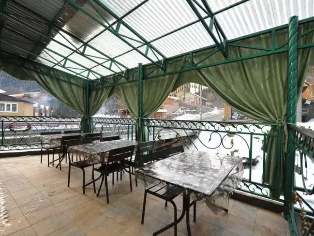 . Гостиница «Кристалл». Домбай-гостиницы . Гостиница «Кристалл». Домбай-гостиницы