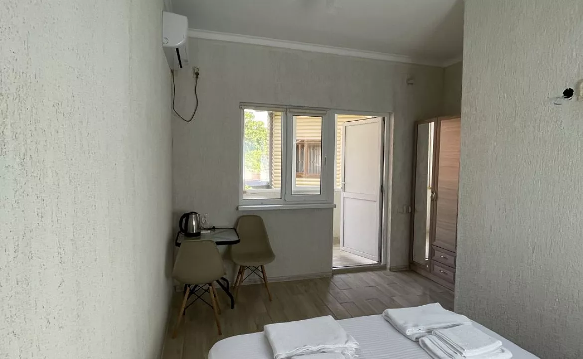 Стандарт с совместной кроватью. Гостевой дом "Алхыд". Пицунда