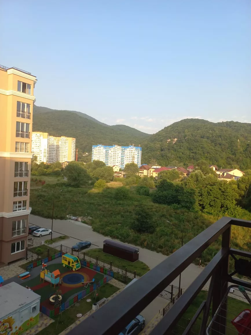 . Квартира в многоквартирном доме Евродвушка ЖК Семейный в Лазаревском районе города Сочи . Лазаревское