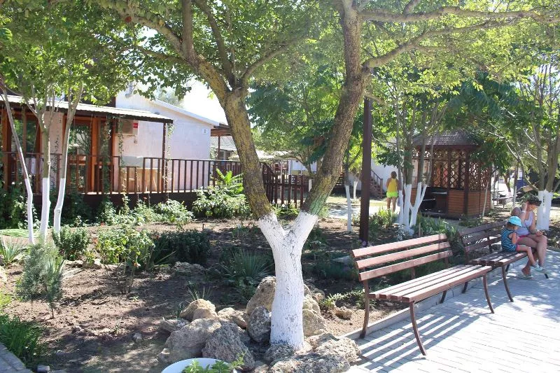 . База отдыха "Белый Берег". Благовещенская