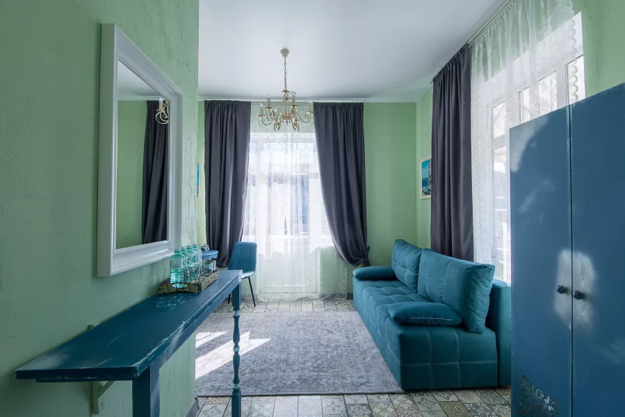 Делюкс с балконом. Гостевой дом «Серый гусь». Сочи