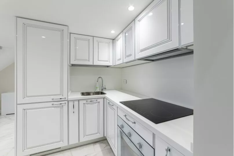 Двухуровневые апартаменты. Квартира в многоквартирном доме Апартаменты ЖК «Красная площадь». Сочи