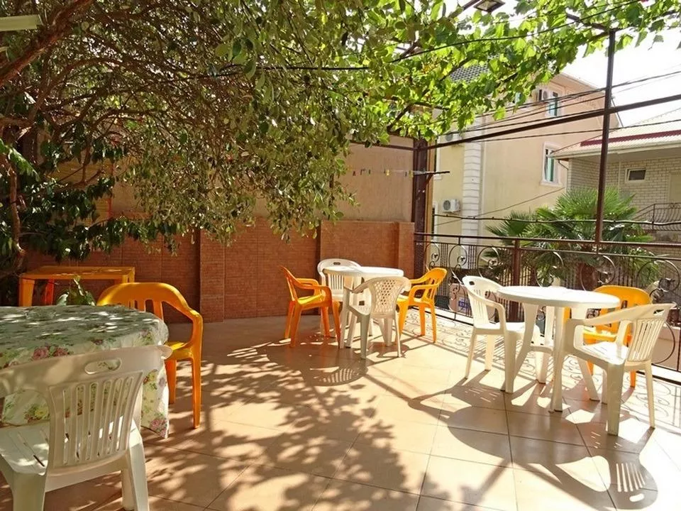 . Частный сектор "У Натальи". Лазаревское