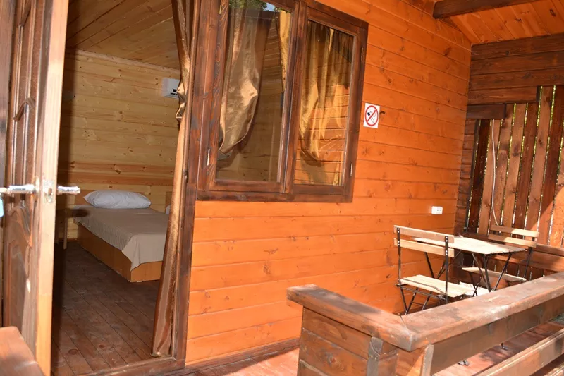 Бунгало 1-комнатный. База отдыха Можжевеловый Рай. Малый Утриш