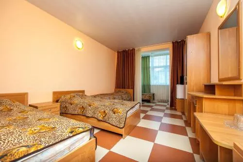 4-х местный номер. Гостевой дом "Маяк" - Вардане. Вардане