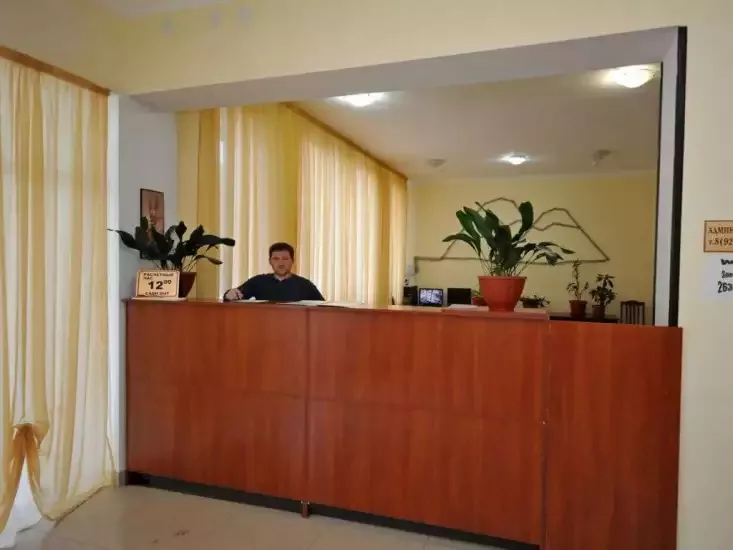 . Отель «Снежный барс». Эльбрус - гостиницы