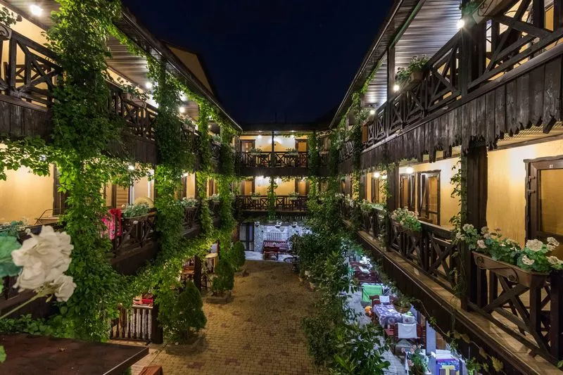 . Гостевой дом "Вилла Лючия"/"Villa Lucia". Архипо-Осиповка