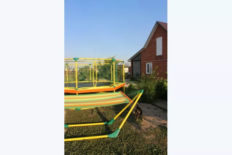 . Частный сектор Дворик на Азовской. Должанская