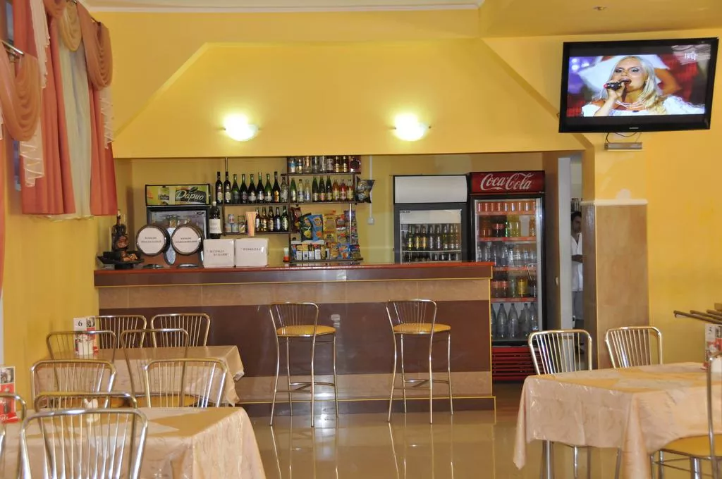 . Отель "ВАН". Адлер