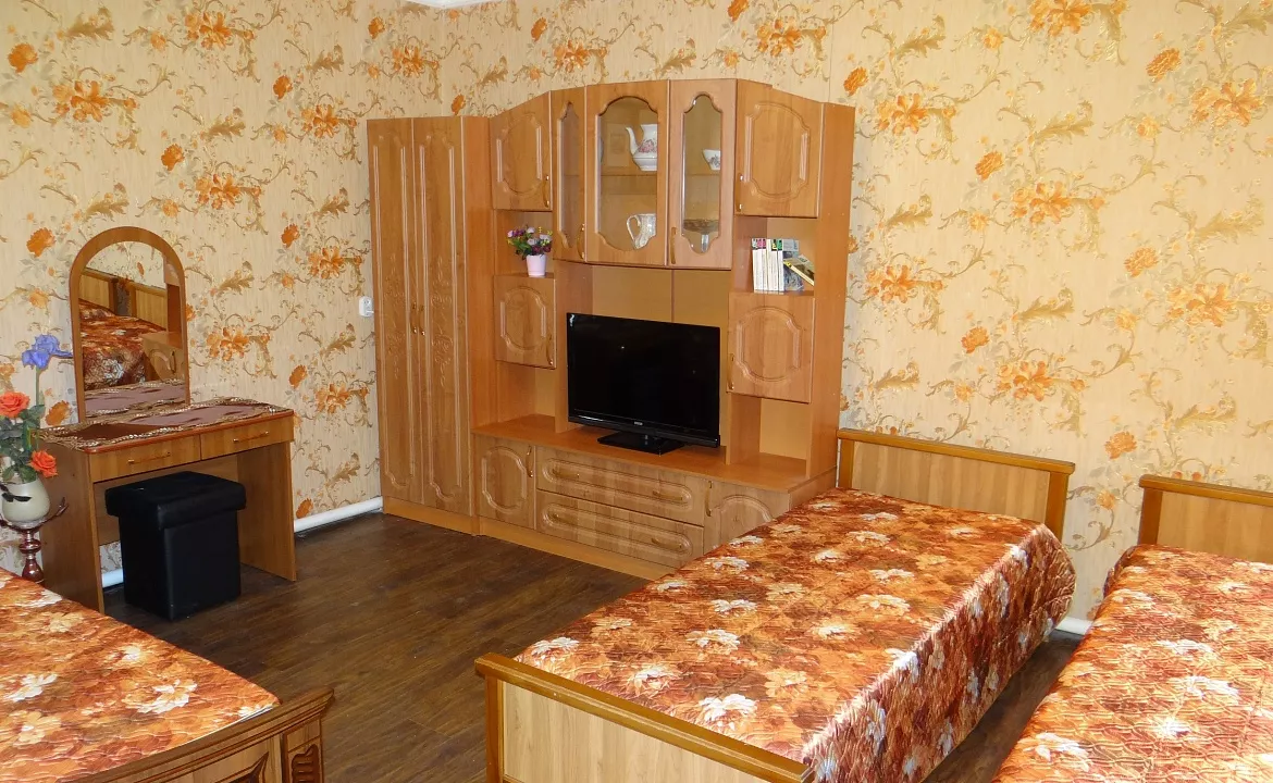 Двухкомнатный четырехместный номер класса стандарт со всеми удобствами. Гостевой дом "Ника" - Анапа. Анапа Двухкомнатный четырехместный номер класса стандарт со всеми удобствами. Гостевой дом "Ника" - Анапа. Анапа