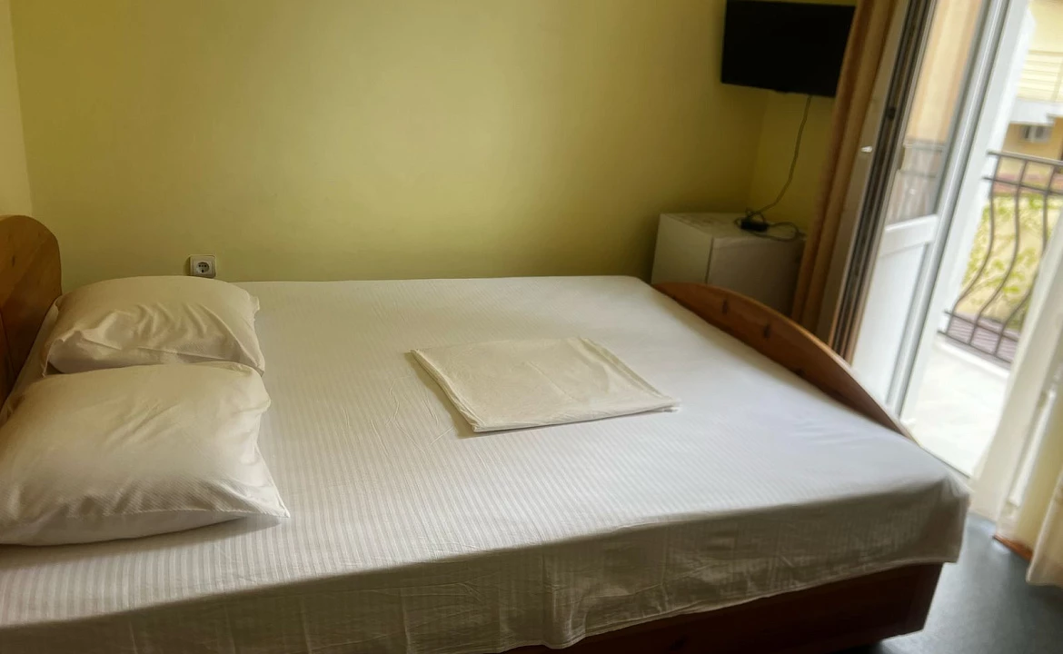 Двухместный номер с балконом. Гостевой дом Эксклюзив. Вардане