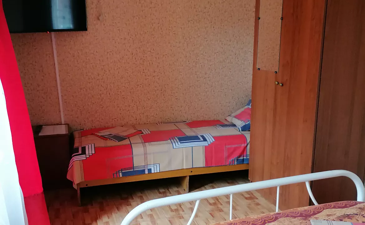 Эконом 3х местный . Гостевой дом На Халтурина. Геленджик