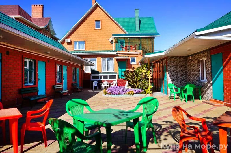 . Гостевой дом «На Николаевской 25». Ейск