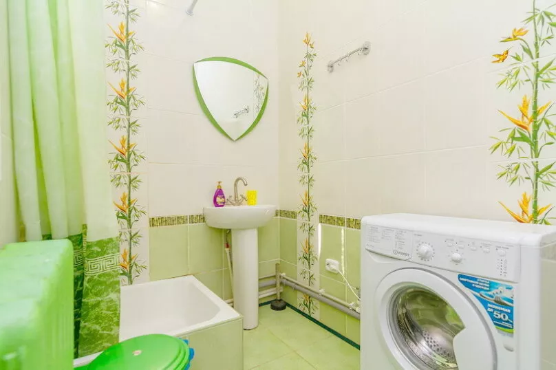 Три комнаты (две изолированных и одна проходная). Дом под ключ Кати Соловьяновой 14. Анапа