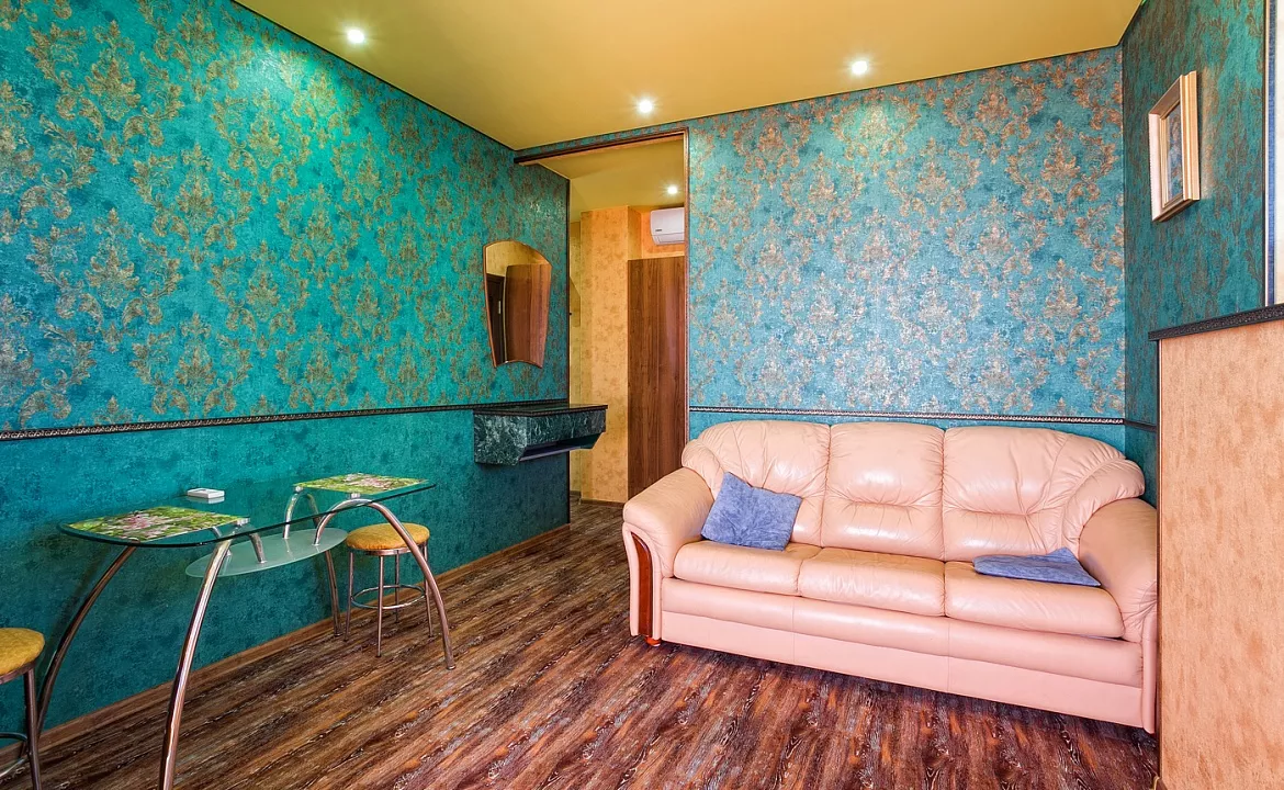 Квартира-студио №12. Квартира в многоквартирном доме Видовые апартаменты в Мисхоре. Кореиз Квартира-студио №12. Квартира в многоквартирном доме Видовые апартаменты в Мисхоре. Кореиз