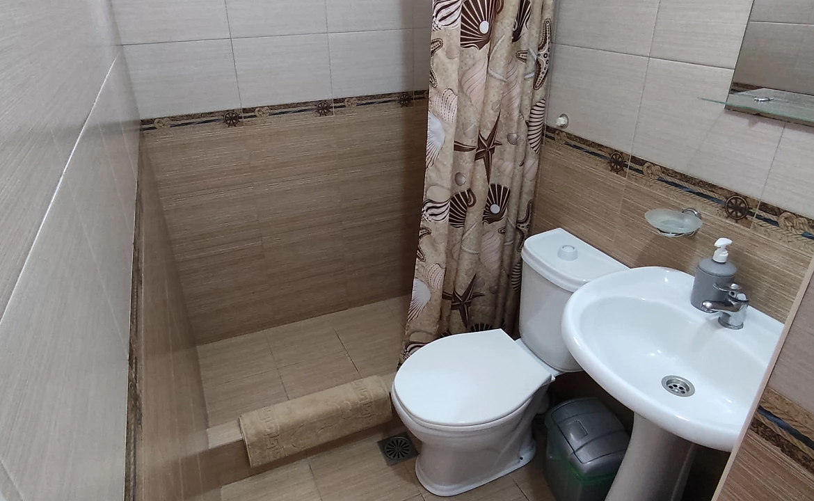 Двухместный с удобствами и балконом. Кровати раздельные. Гостевой дом "Одиссей" - Кабардинка. Кабардинка