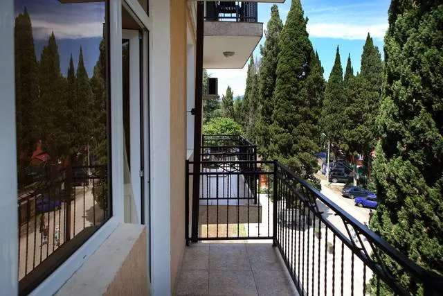 . Отель "Кипарис". Пицунда