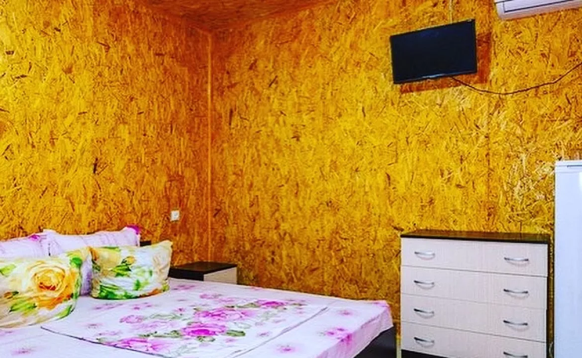 Двухместный стандарт. Гостевой дом Манго. Бухта Инал