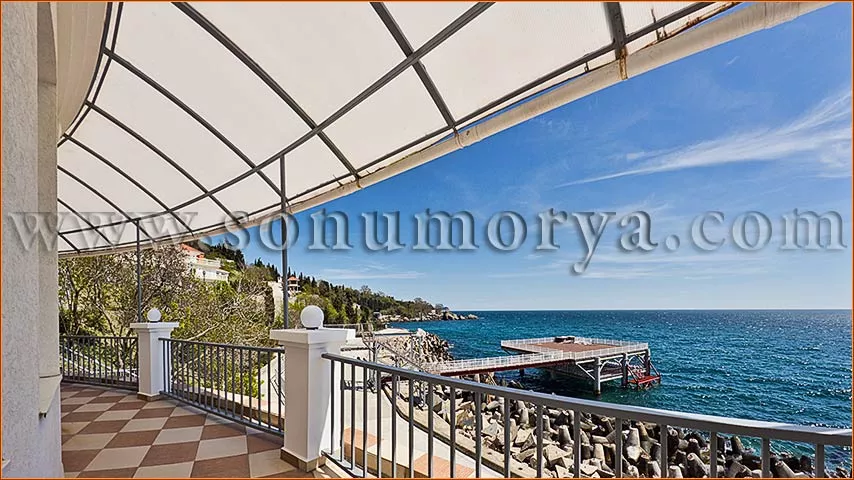 Трехместный с видом на море. Апарт-отель «Сон у моря». Алупка